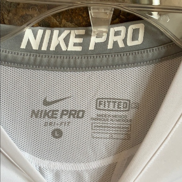 Boys Nike Pro long sleeve shirt - Picture 2 of 5